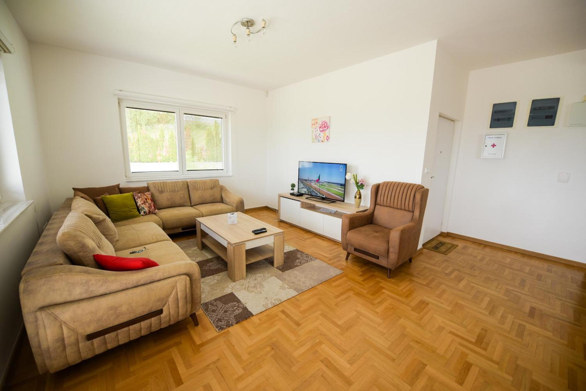 3 Villa